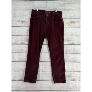 Levi's Demi Curve Classic Rise Slim Leg‎ Corduroy Jeans Women's Size 33 Burgundy